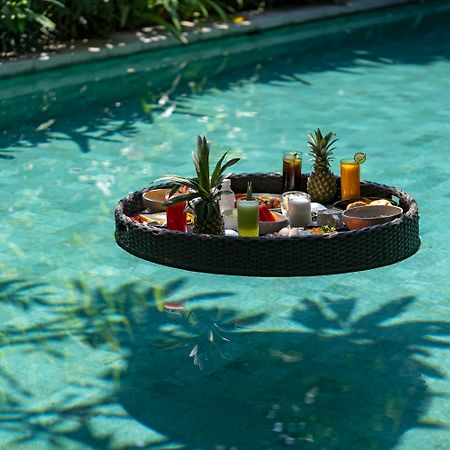 The Kemilau Hotel & Villa Canggu Екстериор снимка