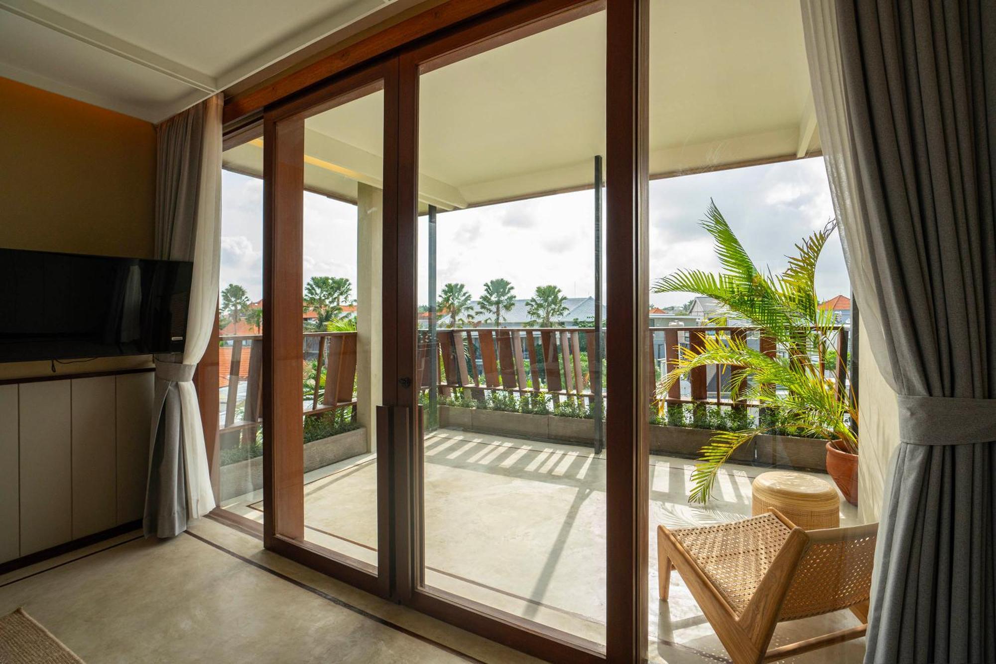 The Kemilau Hotel & Villa Canggu Екстериор снимка