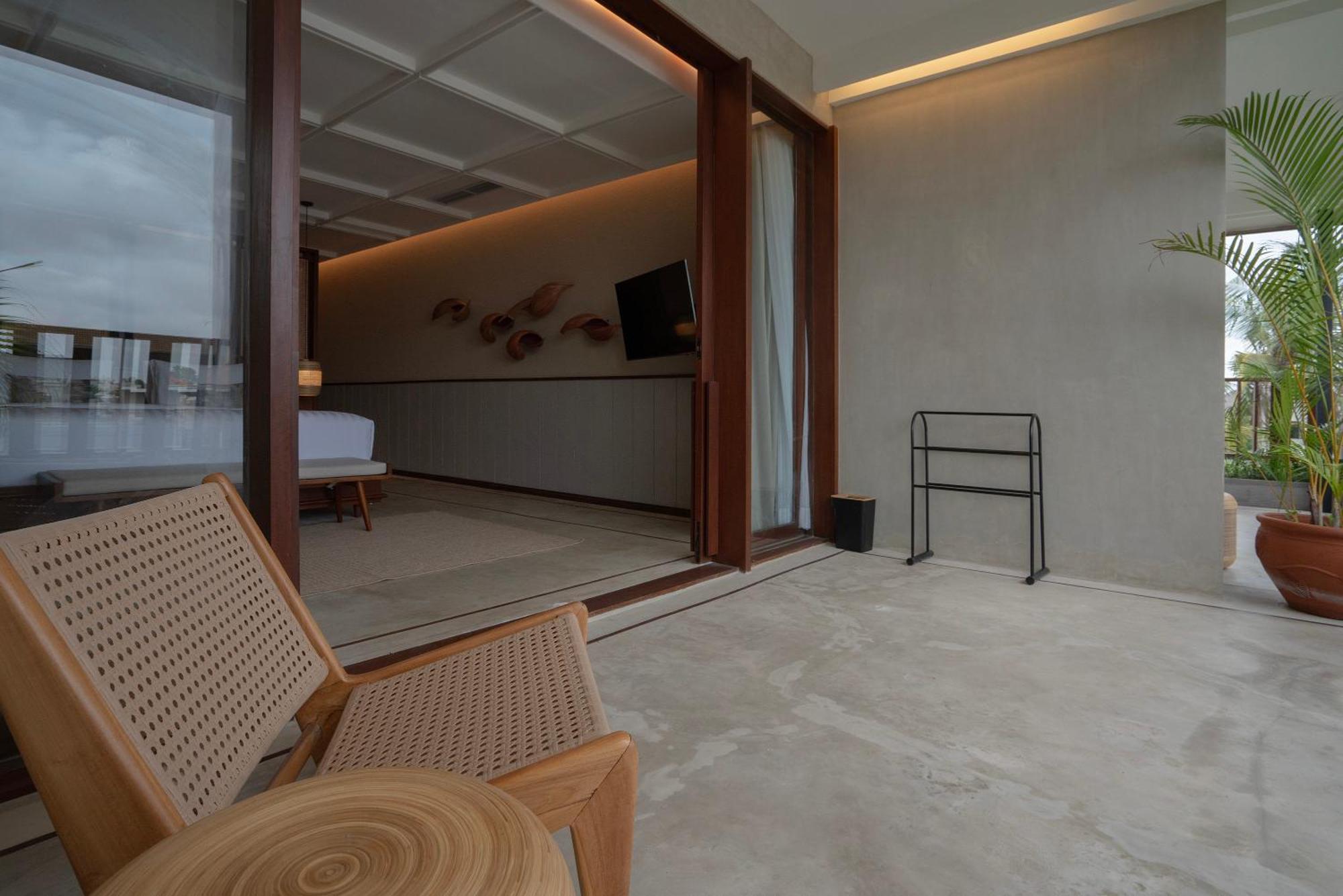 The Kemilau Hotel & Villa Canggu Екстериор снимка