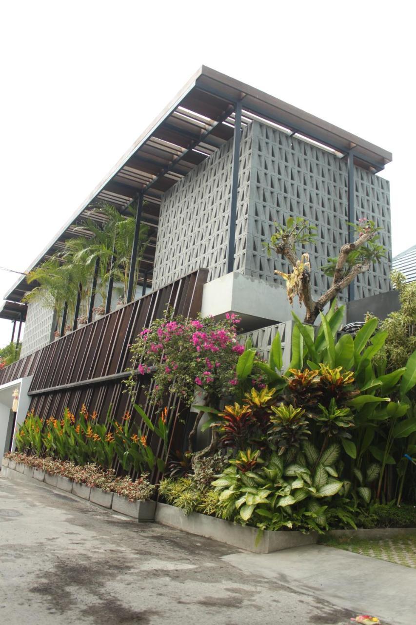 The Kemilau Hotel & Villa Canggu Екстериор снимка
